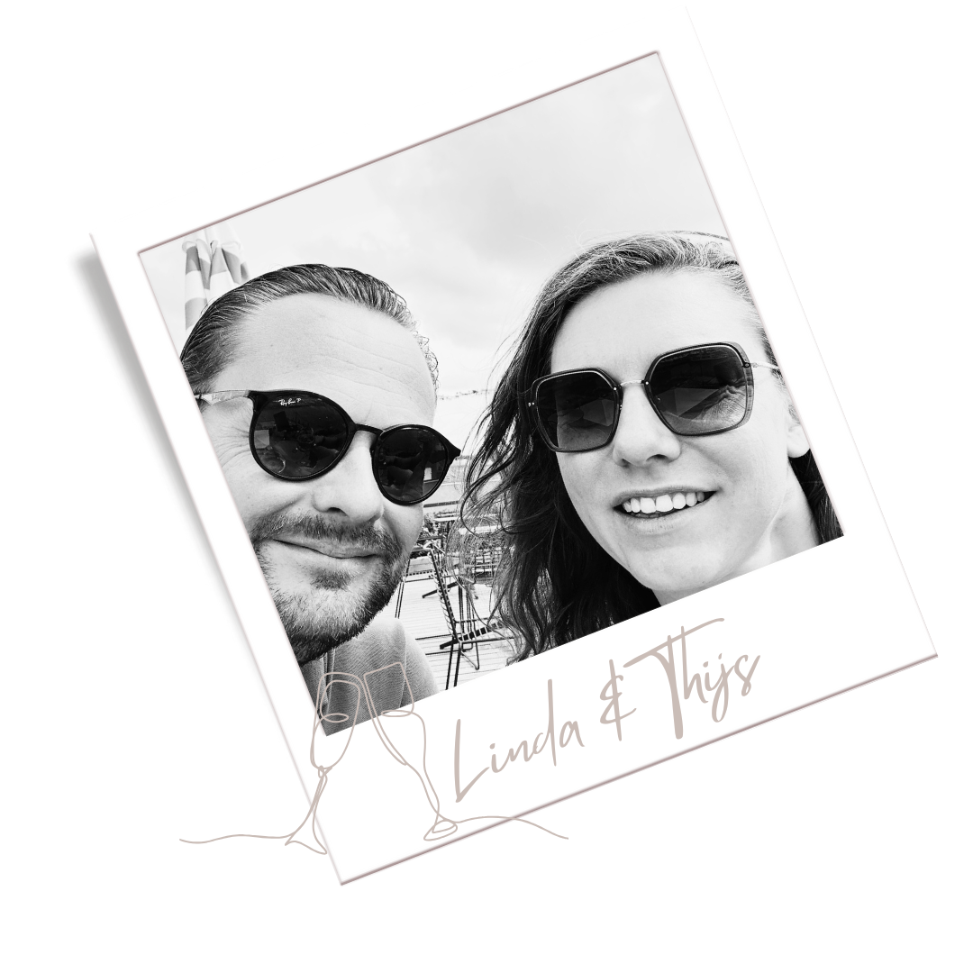 Aesthetic Polaroid Photo Frame Instagram Post (4) https://trouweninchampagne.com/wp-content/uploads/2025/06/Aesthetic-Polaroid-Photo-Frame-Instagram-Post-4.png